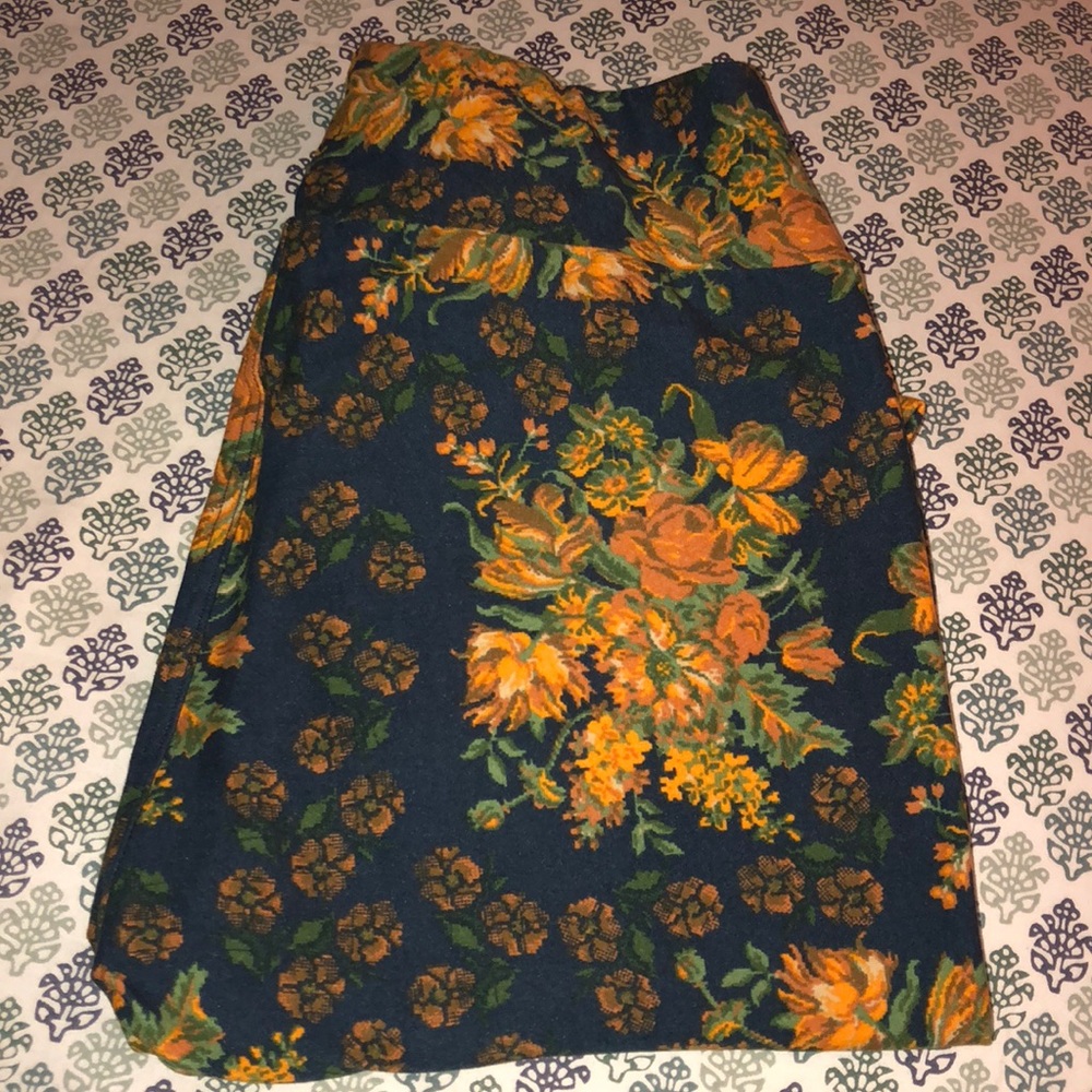 Floral Lularoe Leggings OS